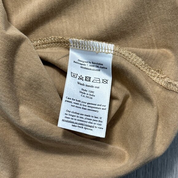 Sample NWT Revolution of 1995 - Men's Embroidered Logo Loose T-Shirt Size Large - Picture 9 of 14